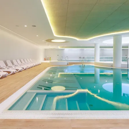 Apartment White Island Z Basenami,strefa Saun,jacuzzi W Cenie- Pinea Pobierowo-sannel For Rent *