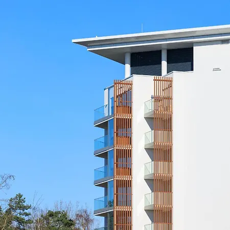 White Island Z Basenami,strefa Saun,jacuzzi W Cenie- Pinea Pobierowo-sannel For Rent Apartment Pobierowo
