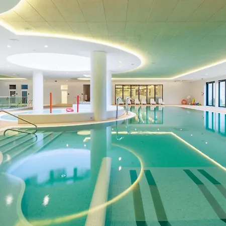 White Island Z Basenami,strefa Saun,jacuzzi W Cenie- Pinea Pobierowo-sannel For Rent * Pobierowo