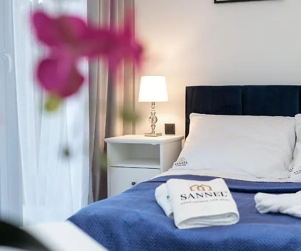 White Island Z Basenami,strefa Saun,jacuzzi W Cenie- Pinea Pobierowo-sannel For Rent بوبيروفو