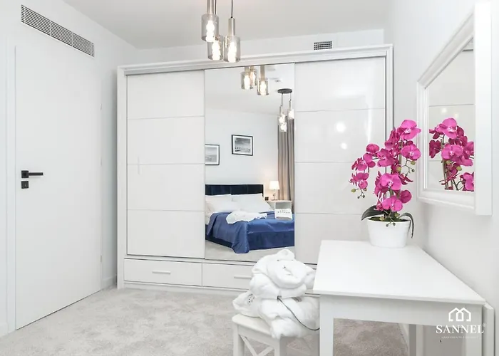 شقة White Island Z Basenami,strefa Saun,jacuzzi W Cenie- Pinea Pobierowo-sannel For Rent